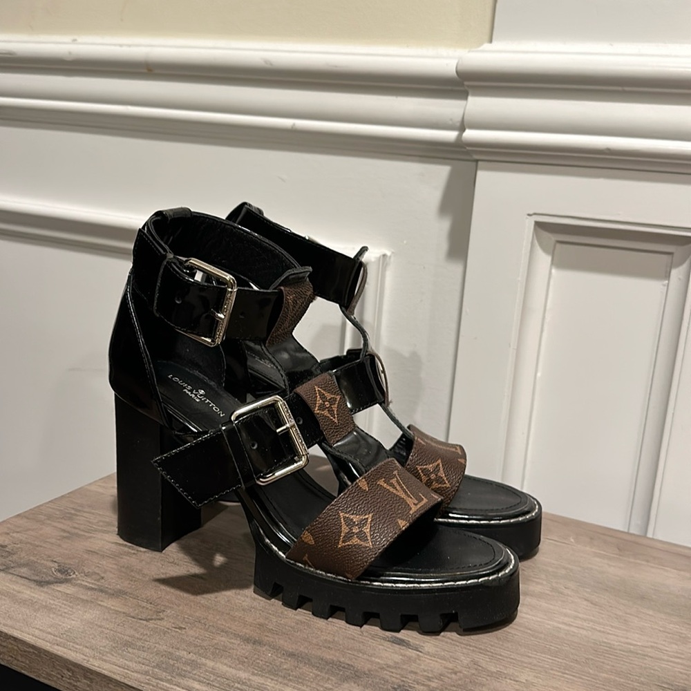 Louis Vuitton Star Trail Sandal